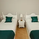Lar Da Revolta Lägenhet *
