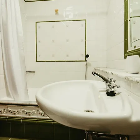 Lar Da Revolta Cedeira